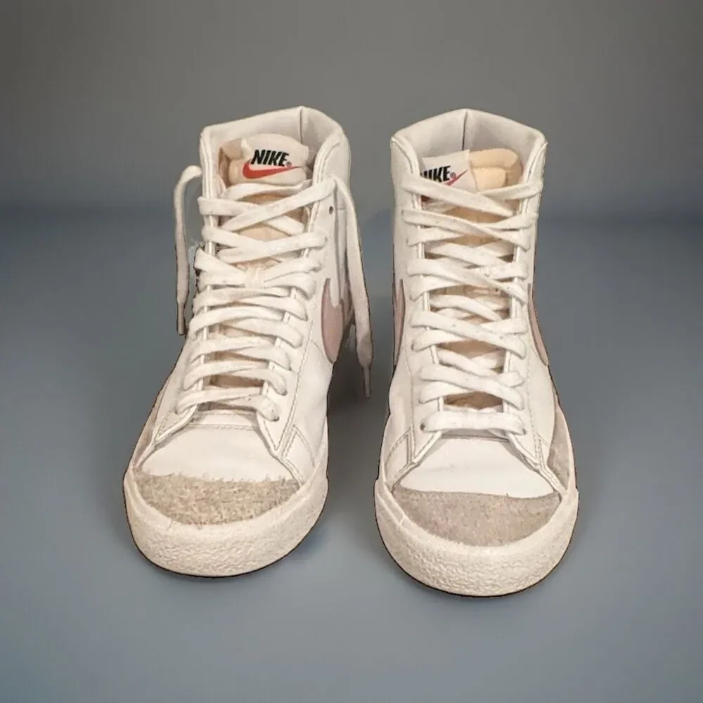 Nike Blazer Mid Unisex Adults White and Beige Mid Top Lace Up Trainers